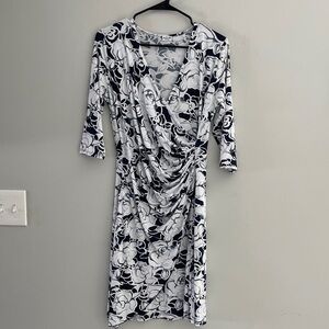 GUC Mare Blu Navy & White Floral Dress Size Small